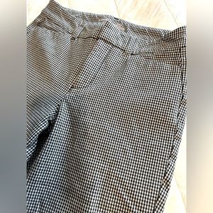 Old Navy high waisted Pixie pants